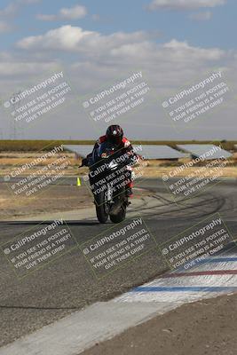 media/Nov-03-2024-TrackDaz (Sun) [[44580f4982]]/B Group/1220pm (Wheelie Bump)/